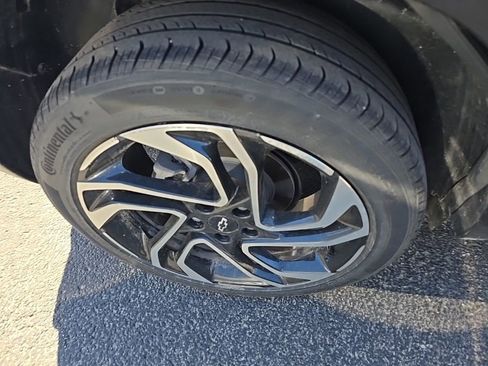 Certified 2024 Chevrolet TrailBlazer RS w/ Convenience Package image 9