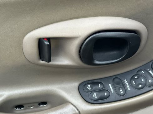 Used 2003 Chevrolet Corvette Coupe w/ Preferred Equipment Group image 12