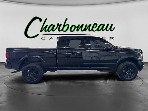 Used 2014 RAM 2500 Laramie w/ Black Appearance Group AWD/4WD image 6