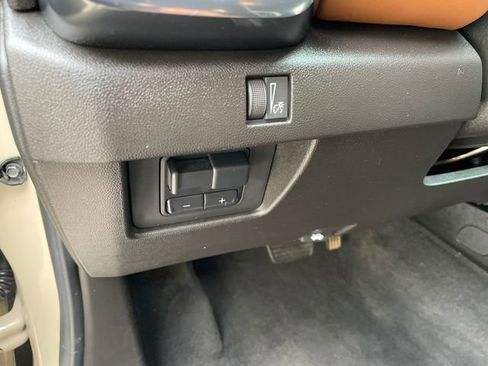 Used 2024 GMC Canyon AT4 w/ Canyon Safety Plus Package image 25