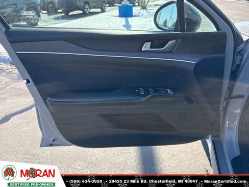 Used 2023 Kia K5 GT-Line image 11