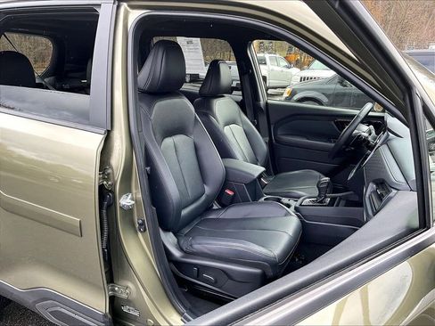 Used 2025 Subaru Forester Limited AWD/4WD image 11