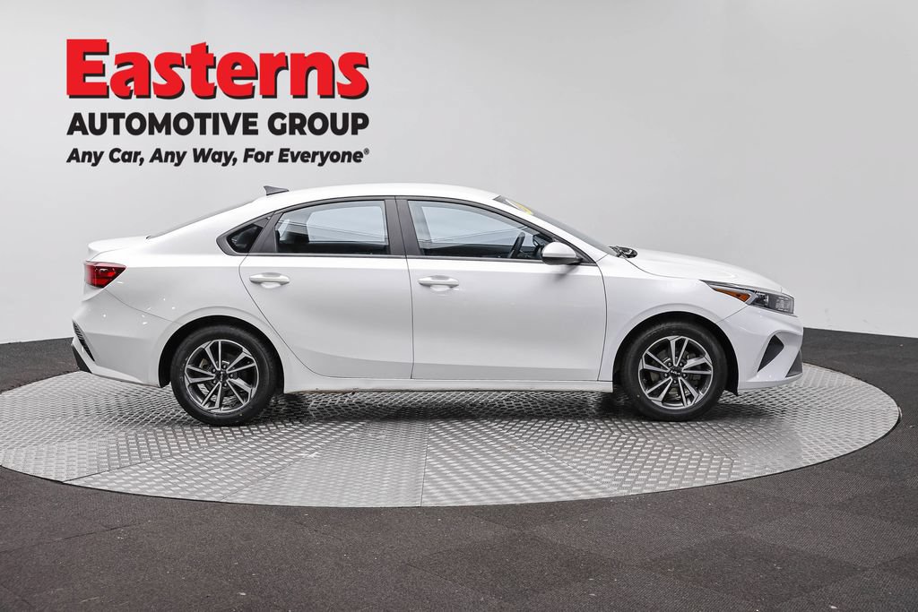 Used 2023 Kia Forte LXS FWD image 5