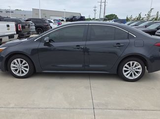 Used 2025 Toyota Corolla XLE FWD video 2