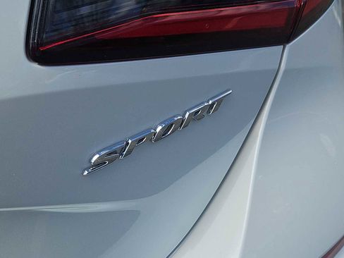 Used 2024 Honda Civic Sport image 12