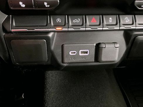 Used 2021 GMC Sierra 1500 SLE w/ X31 Off-Road Package image 33