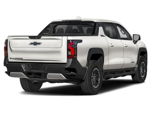 Used 2026 Chevrolet Silverado EV Trail Boss AWD/4WD image 5