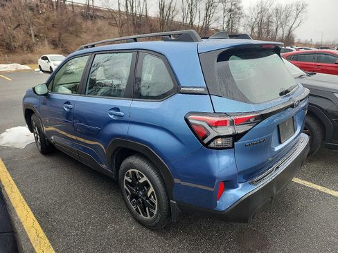 Certified 2025 Subaru Forester image 4
