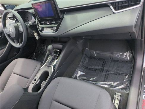 Certified 2024 Toyota Corolla LE FWD image 20