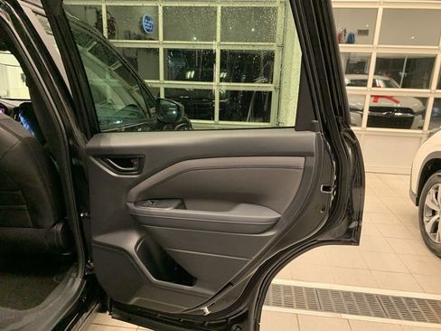 New 2026 Subaru Forester Premium image 18