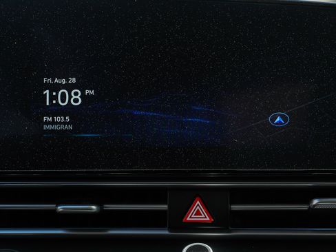 Used 2024 Hyundai Elantra SEL FWD image 34