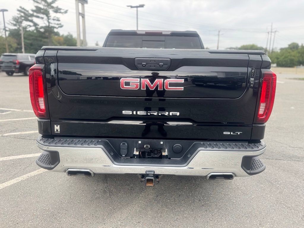 Used 2023 GMC Sierra 1500 SLT w/ SLT Premium Package AWD/4WD image 5