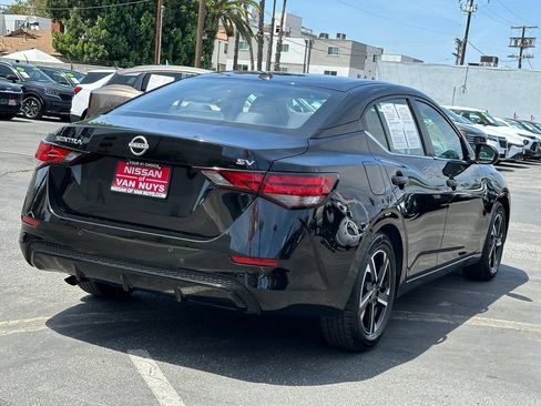 Used 2024 Nissan Sentra SV FWD image 7