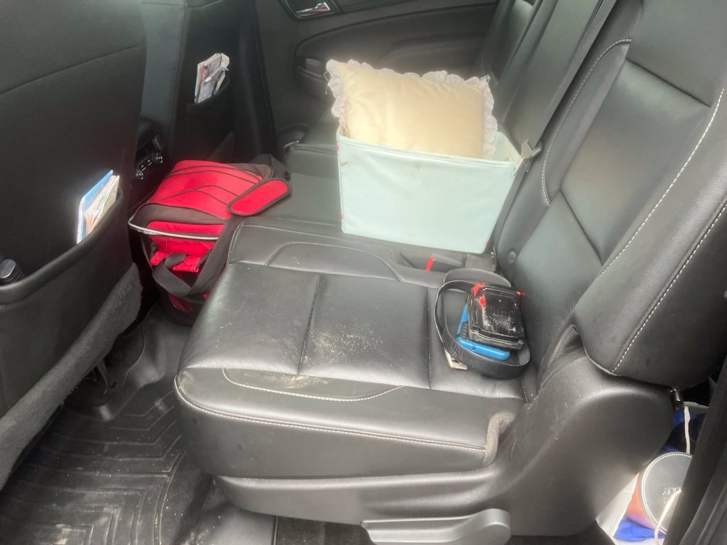 Used 2018 Chevrolet Suburban LT AWD/4WD image 6