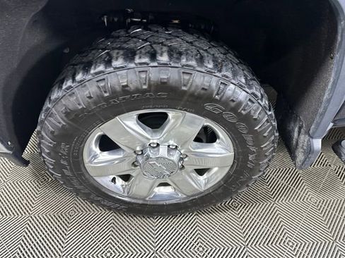 Used 2020 Chevrolet Silverado 3500 LTZ w/ LTZ Premium Package image 10