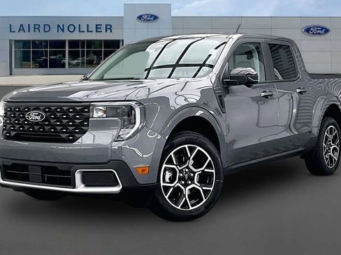 New 2026 Ford Maverick Lariat AWD/4WD image 1