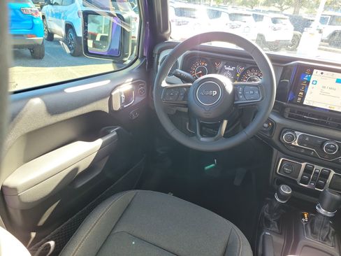 New 2026 Jeep Gladiator Sport image 10