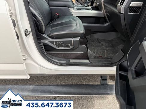 Used 2017 Ford F150 Platinum w/ Equipment Group 701A Luxury AWD/4WD image 41