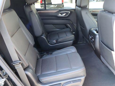 Used 2022 Chevrolet Tahoe High Country AWD/4WD image 38