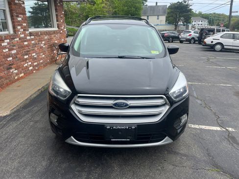 Used 2018 Ford Escape SE w/ SE Sync 3 Package AWD/4WD image 7