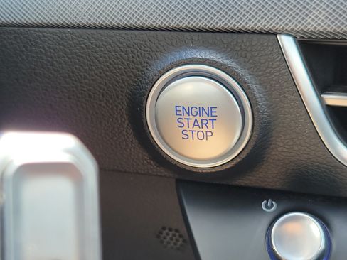 Used 2025 Hyundai Sonata SEL FWD image 24