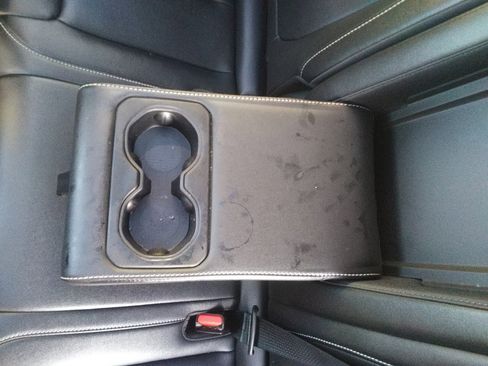 Used 2024 Jeep Grand Cherokee Limited image 12