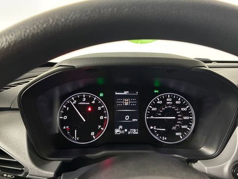 Used 2025 Subaru Crosstrek 2.0i Premium image 16