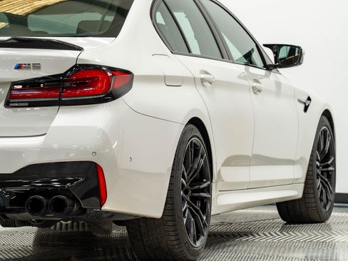 Used 2021 BMW M5 w/ Executive Package AWD/4WD image 18
