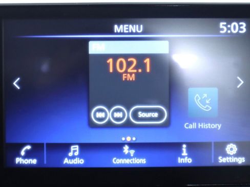 Used 2025 Nissan Sentra SR FWD image 19