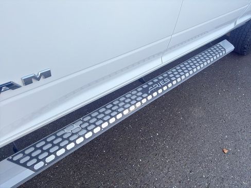 Used 2020 RAM 2500 Big Horn w/ Level 1 Equipment Group image 6