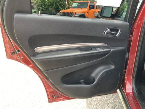 Used 2013 Dodge Durango SXT AWD/4WD image 39
