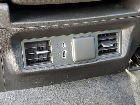 Used 2024 Chevrolet Silverado 1500 LT AWD/4WD image 14