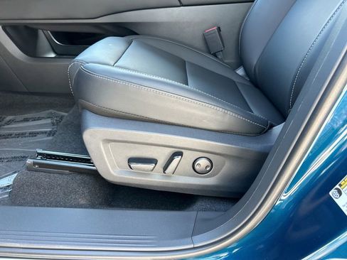 New 2025 Nissan Murano SL image 11