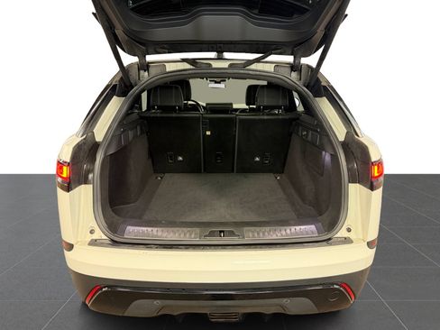 Used 2019 Land Rover Range Rover Velar S AWD/4WD image 25