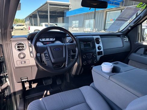 Used 2013 Ford F150 XLT w/ Luxury Equipment Group image 10