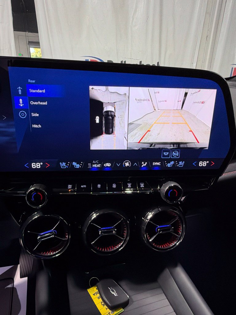 Used 2024 Chevrolet Equinox EV RS AWD/4WD image 20