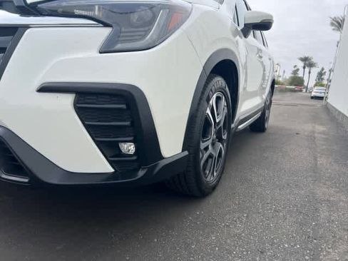 Certified 2023 Subaru Ascent Limited image 9