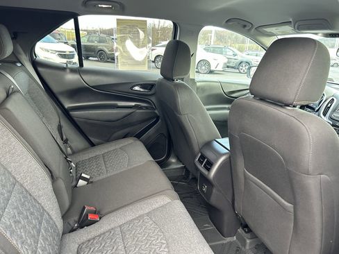 Used 2024 Chevrolet Equinox LT image 18