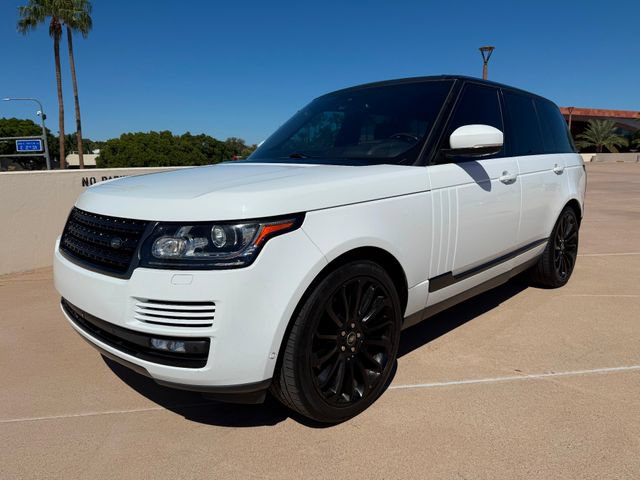 Used 2016 Land Rover Range Rover Supercharged AWD/4WD image 3
