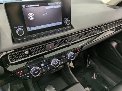 Certified 2023 Honda Civic EX-L image 11