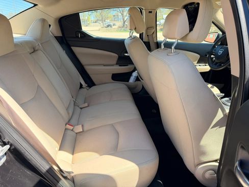 Used 2013 Dodge Avenger SE FWD image 18