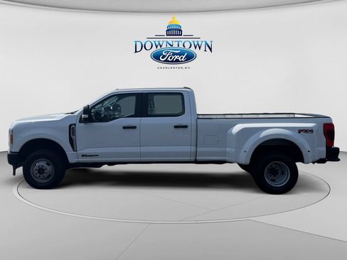 Used 2024 Ford F350 XL AWD/4WD image 6