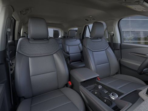 New 2026 Ford Explorer Active w/ Active Comfort Package RWD image 10