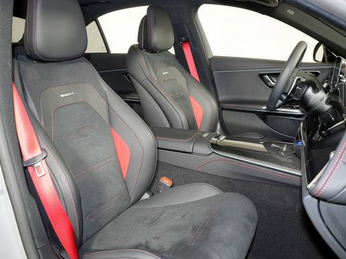 Certified 2025 Mercedes-Benz E 53 AMG e 4MATIC Sedan image 17