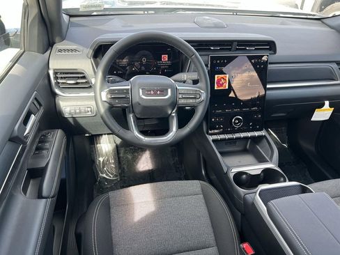 New 2026 GMC Terrain Elevation FWD image 11
