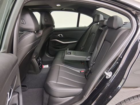 Used 2025 BMW 330i Sedan w/ Convenience Package image 14