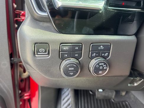 Used 2022 Chevrolet Silverado 1500 RST w/ Z71 Off-Road Package AWD/4WD image 20