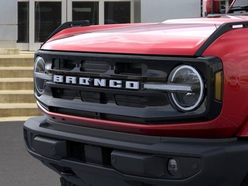 New 2026 Ford Bronco Outer Banks AWD/4WD image 19