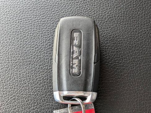 Used 2024 RAM 2500 Big Horn image 28