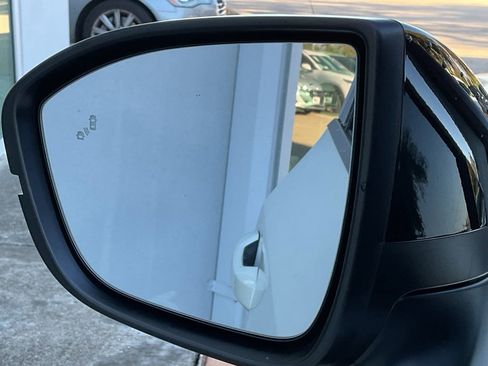 New 2026 Nissan Murano Platinum image 10